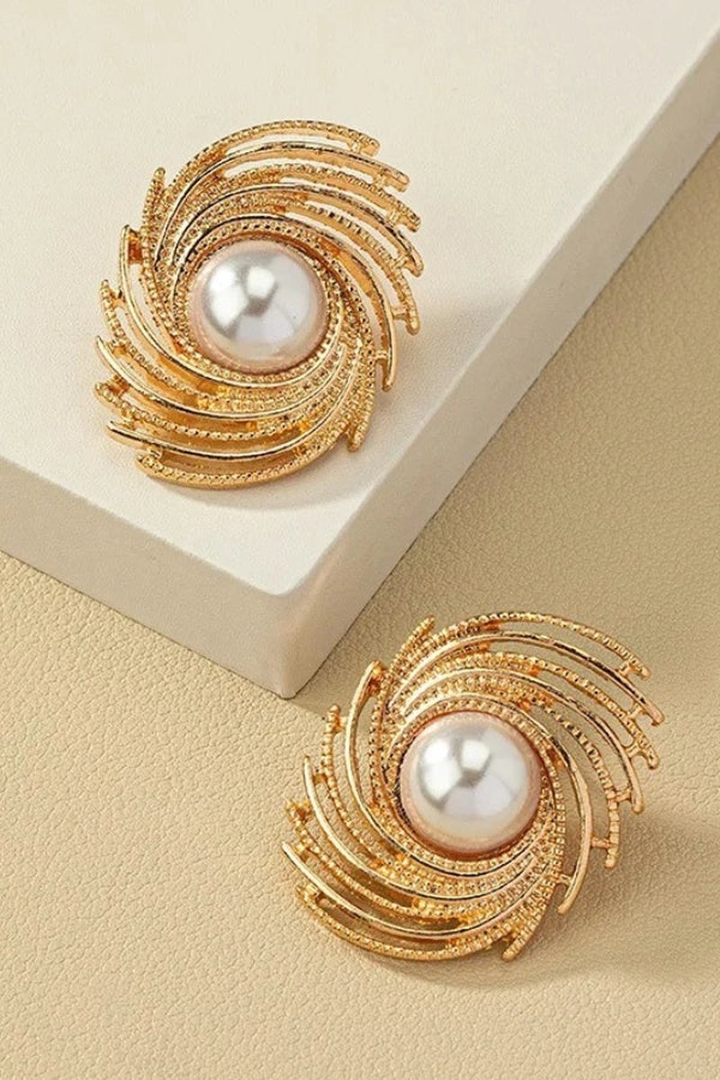 Orecchini con Texture Metallica e Perle Valentina | Design Chic dal Giorno alla Sera TIAMUSE Earrings