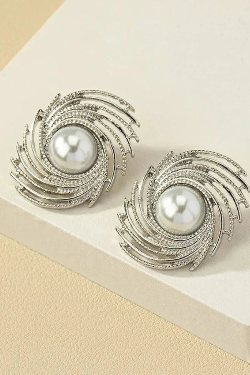 Orecchini con Texture Metallica e Perle Valentina | Design Chic dal Giorno alla Sera TIAMUSE Earrings