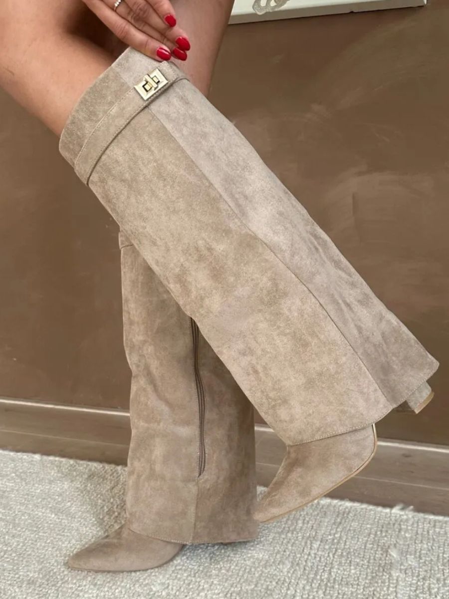 Stivali Beige al Ginocchio Donna | Tendenza Moda 2025 Autunno Inverno