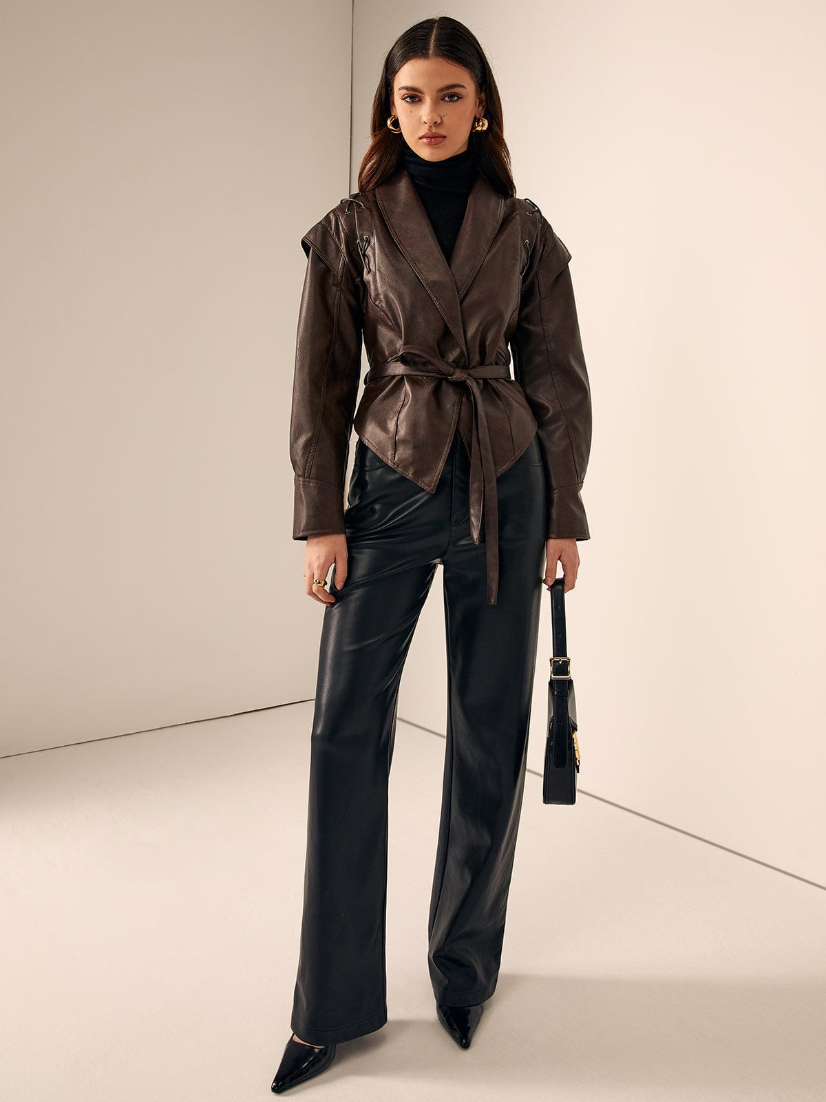Blazer in Pelle Sagomato con Cintura | Slim con cintura, chic da Ufficio & Sera TIAMUSE Outwear