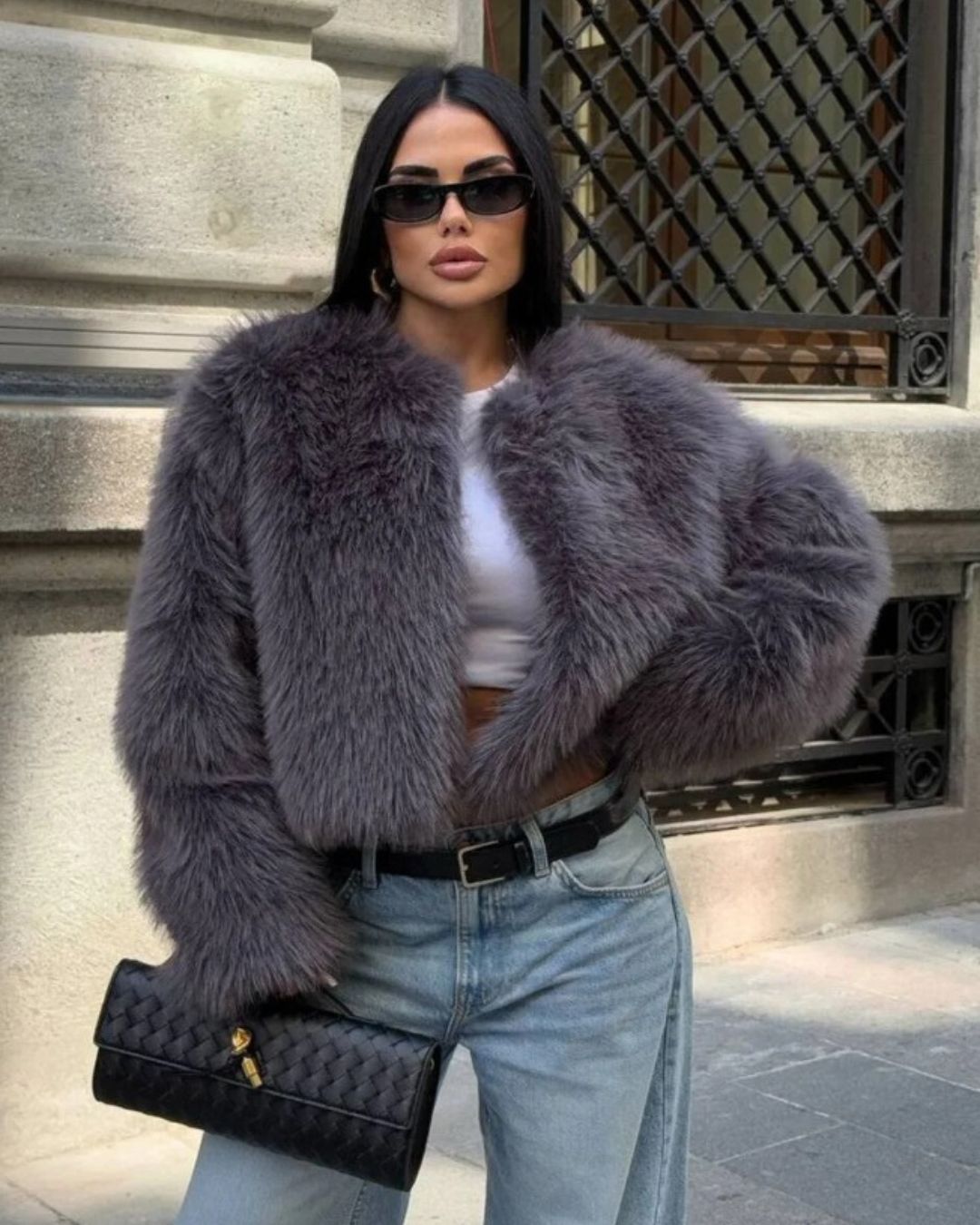 Cappotto Corto in Pelliccia per Donne in Antracite | Nori TIAMUSE Outwear