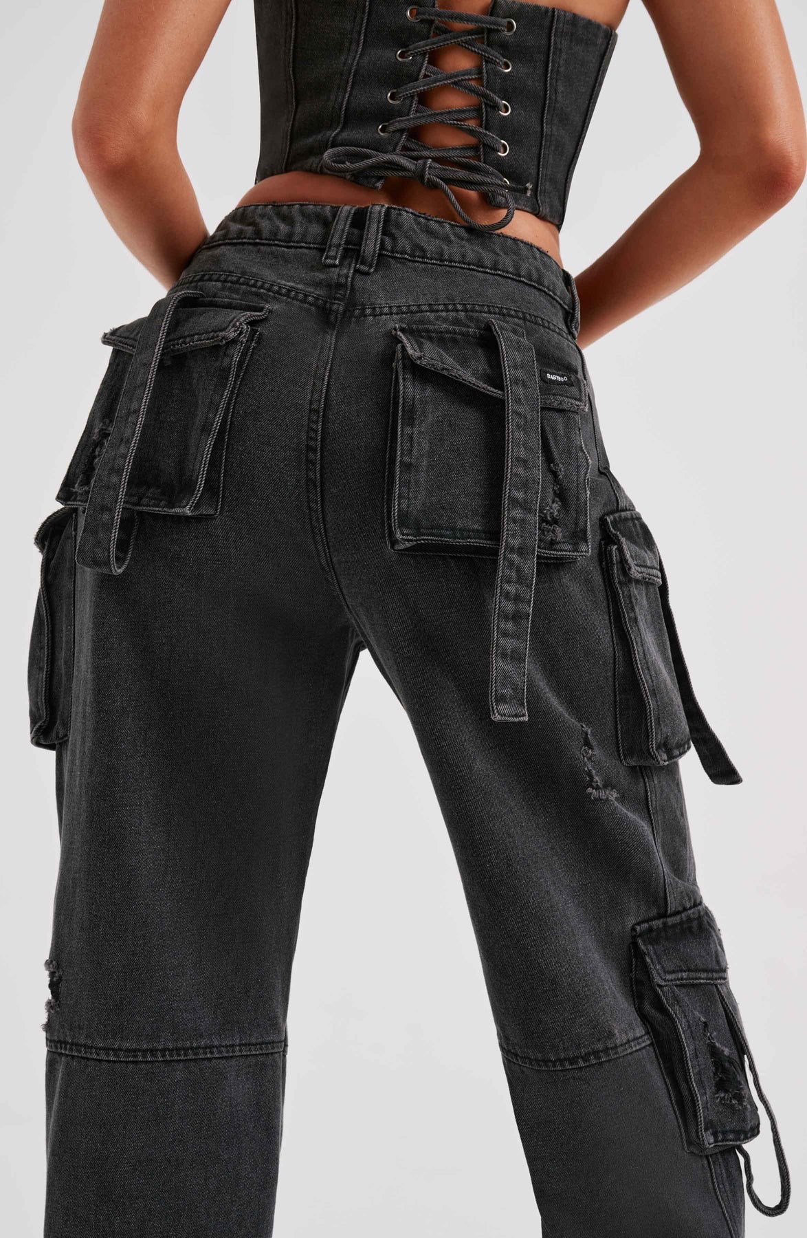 Completo Donna in Denim con Corsetto e Cargo Pants TIAMUSE