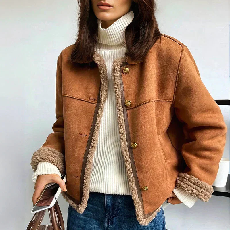 Giacca Donna in Suede Foderata in Sherpa per la Stagione Invernale | Benitha TIAMUSE Jackets