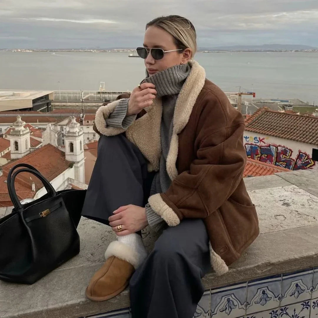 Giacca Invernale Donna Tipo Montone | Calda e Chic in Ecopelle Marrone con Colletto Morbido TIAMUSE Outwear