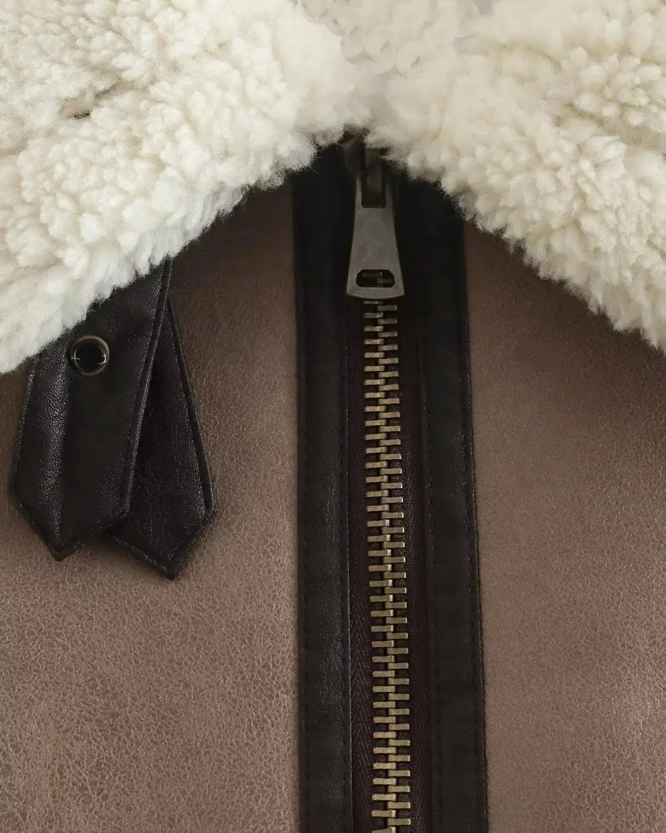 Gilet Teddy Donna Caldo | Gilet Invernale Senza Maniche in Pelliccia Morbida – Evi TIAMUSE November