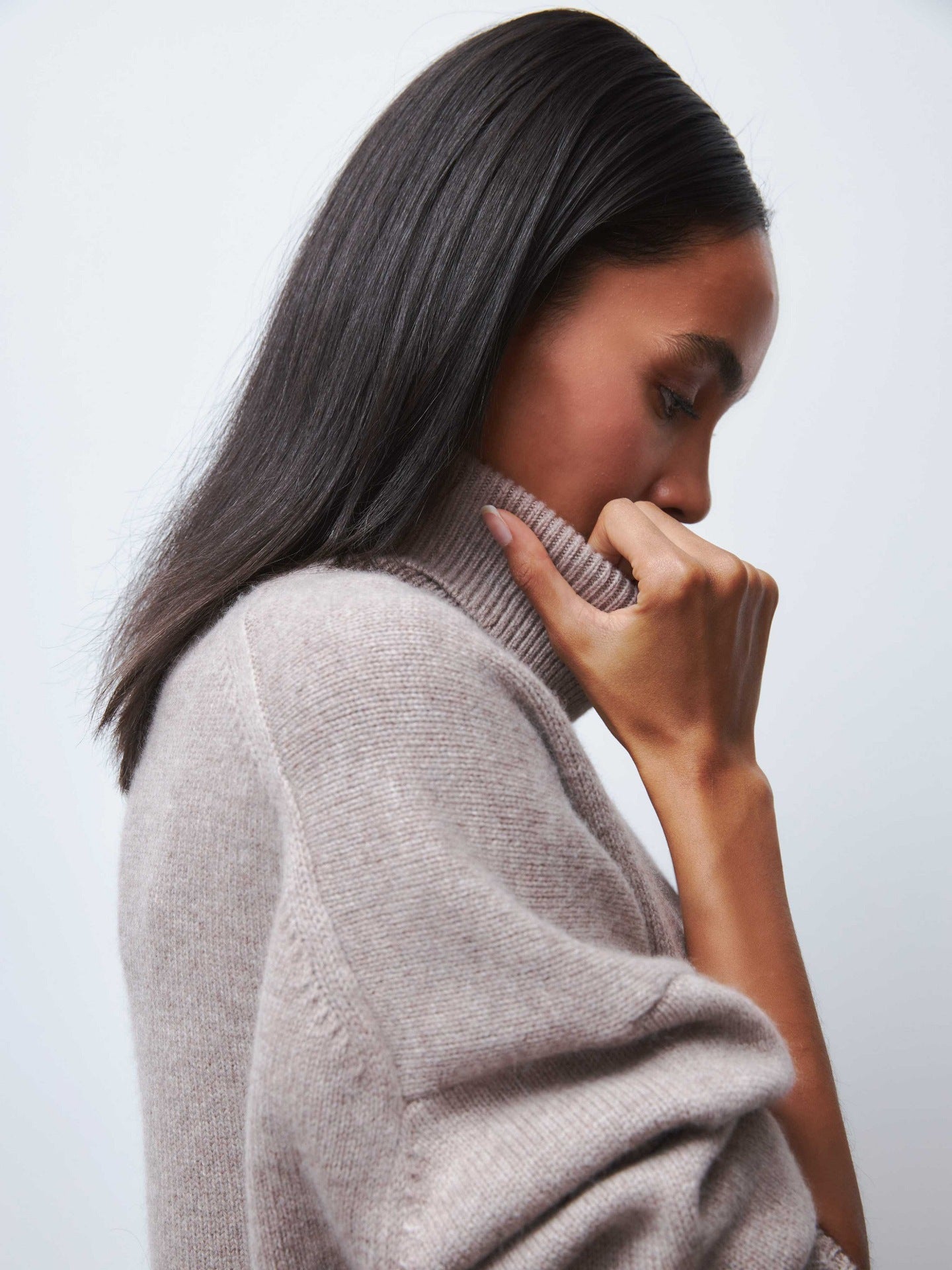 Maglione a Collo Alto Lungo Donna | Maglieria Comoda e Elegante TIAMUSE