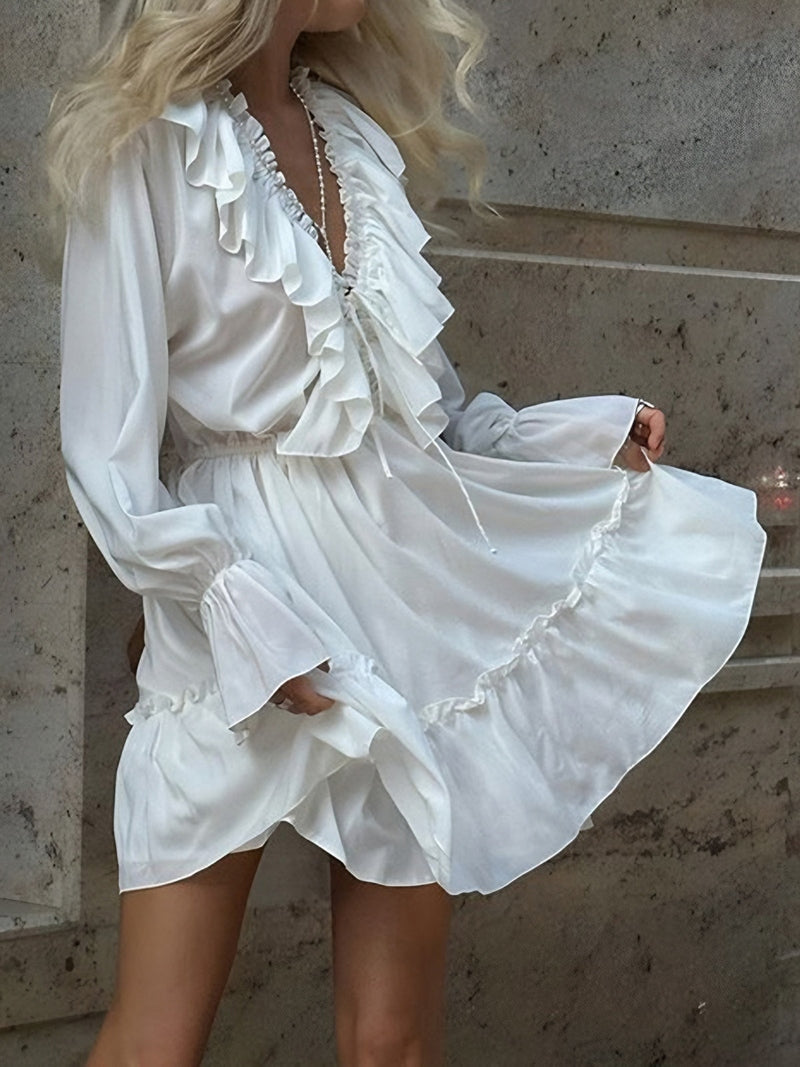 Maru – Abito Bianco con Maniche Lunghe e Rouches 2025 TIAMUSE Dresses