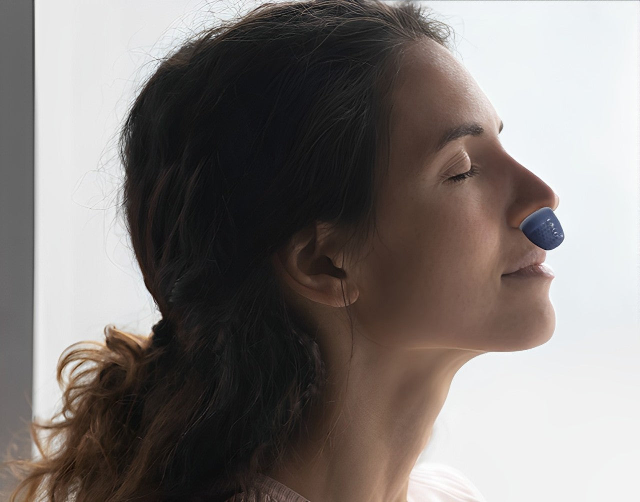 Micro dispositivo CPAP per l'apnea del sonno - Dispositivo portatile antirussamento senza maschera | Nea TIAMUSE Gadgets