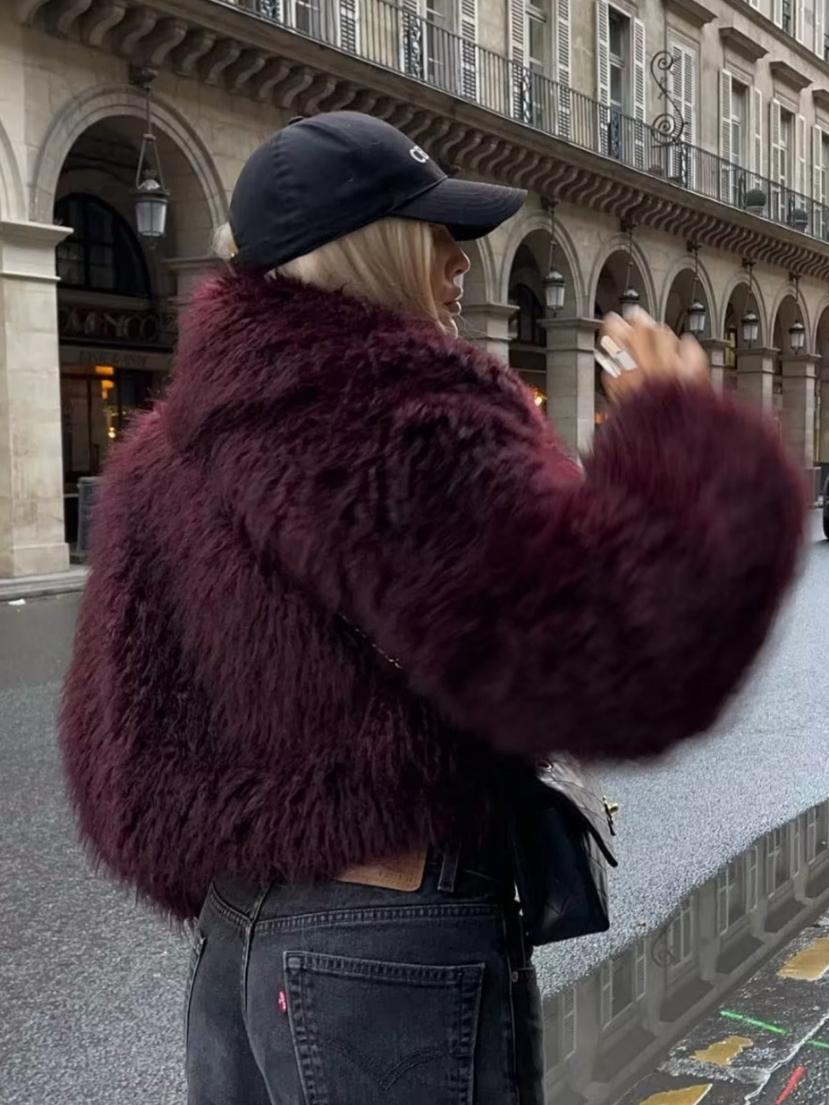 Pelliccia Ecologica Corta da Donna | Cappotto Bordeaux TIAMUSE Outwear