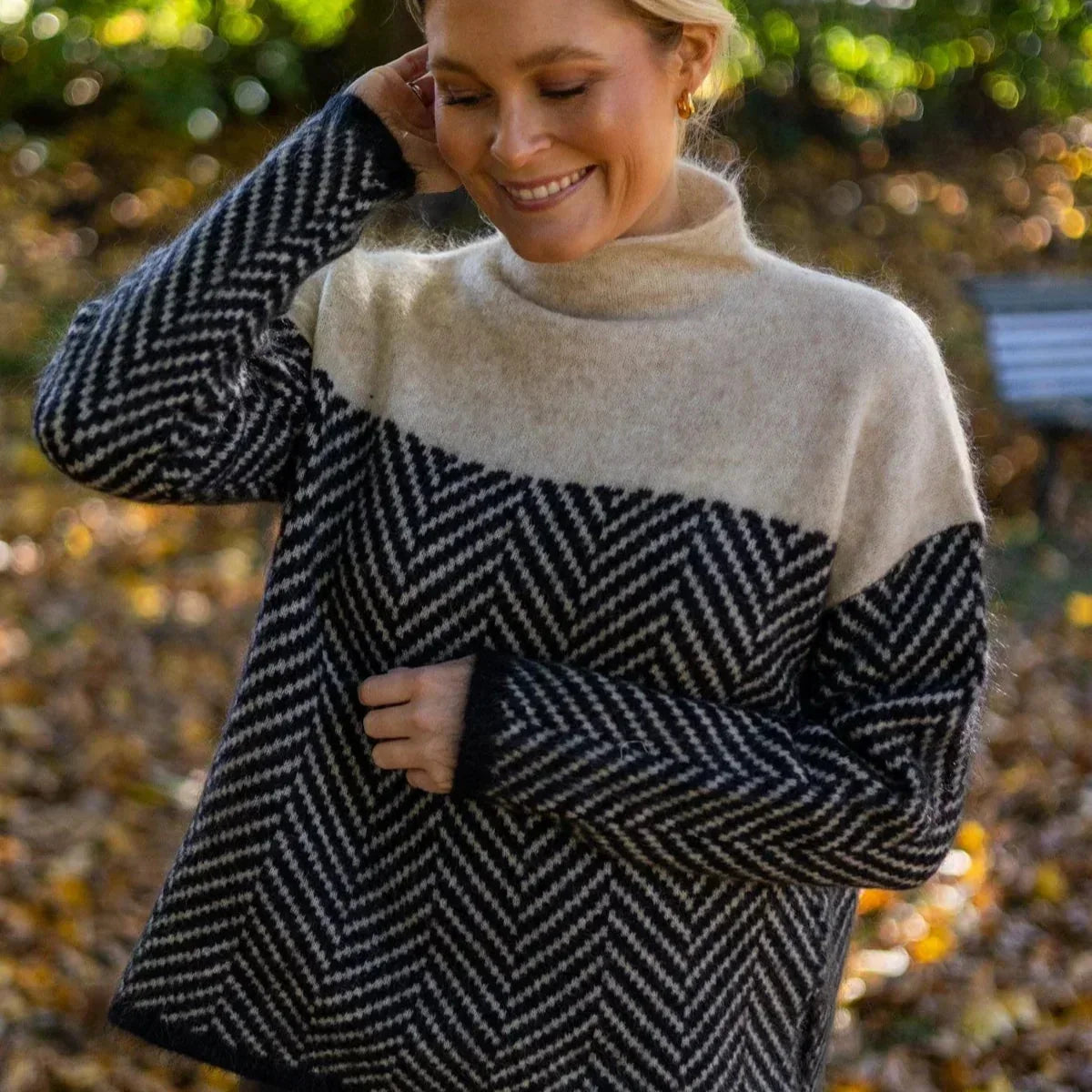 Maglione Elegante Donna a Collo Alto | Perfetto per Autunno e Inverno 2025