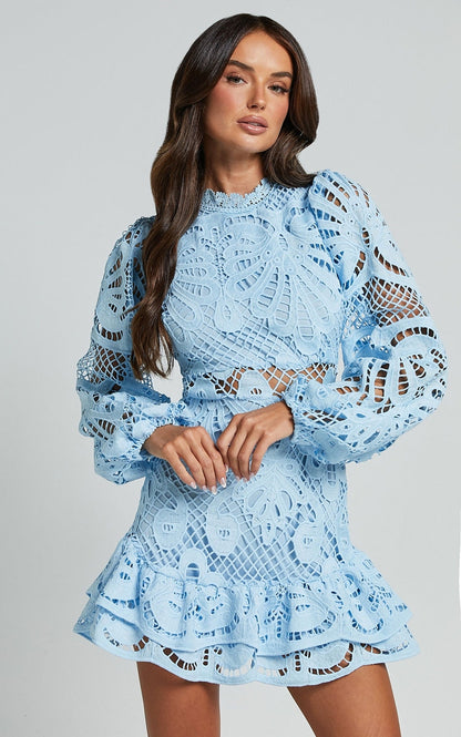 Abito Mini Romantico in Pizzo Azzurro – Preferito per Occasioni Speciali Estate 2025 | Chiara TIAMUSE Abito GLAM