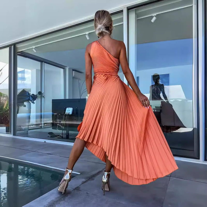 Abito da occasione con linea fluida – Glamour e leggerezza in ogni dettaglio TIAMUSE Abito GLAM