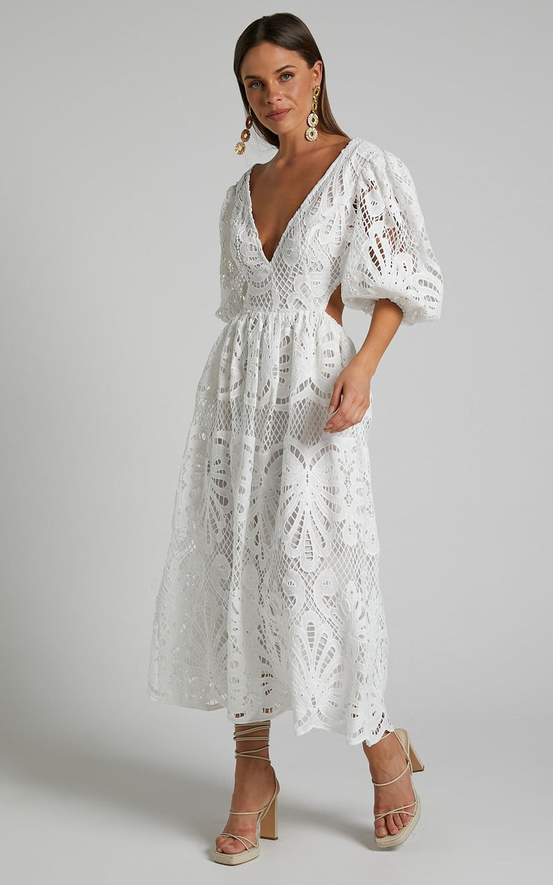 Abito midi romantico in pizzo con scollo a V – Perfetto per l’estate e le occasioni speciali TIAMUSE Abito GLAM