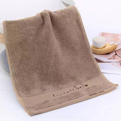 Håndklæde i bomuld med broderi af bjørn til børn | LilBear