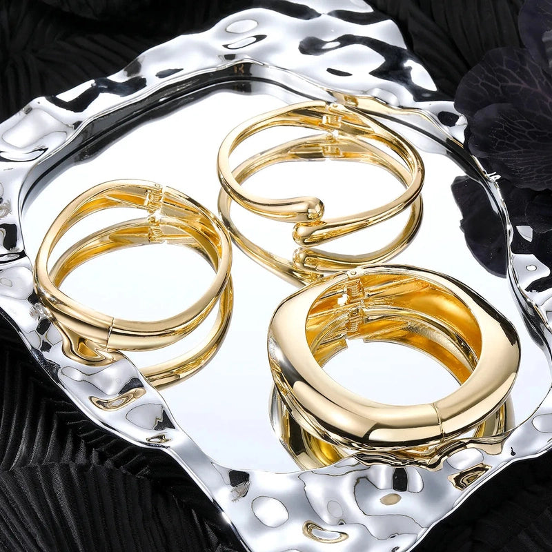 Bracciale Rigido Scultoreo Lucido – Accessorio Elegante Donna 2025 TIAMUSE Bracciali