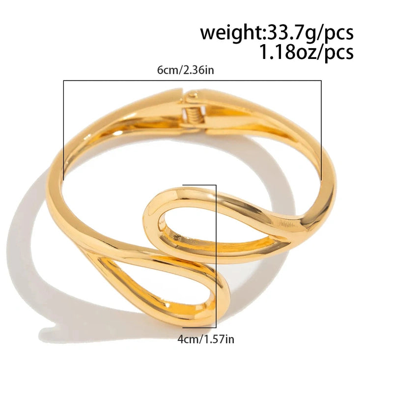 Bracciale dorato con struttura a molla – Il tocco finale per uno stile deciso TIAMUSE ACCESSORI