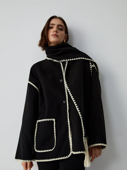 Giacca Donna con Bordo a Contrasto e Sciarpa | Eleganza Autunno Inverno 2025 TIAMUSE