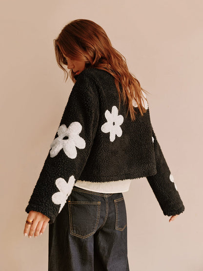 Giacca Nera con Fiori Bianchi in Stile Teddy | Fiori TIAMUSE Jackets
