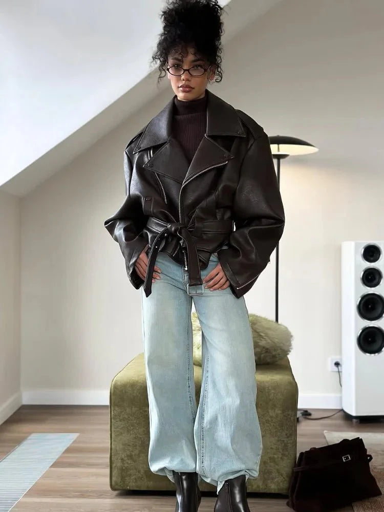 Giacca bomber donna in finta pelle marrone - Tendenza autunno inverno 2025 | Felicity TIAMUSE Outwear