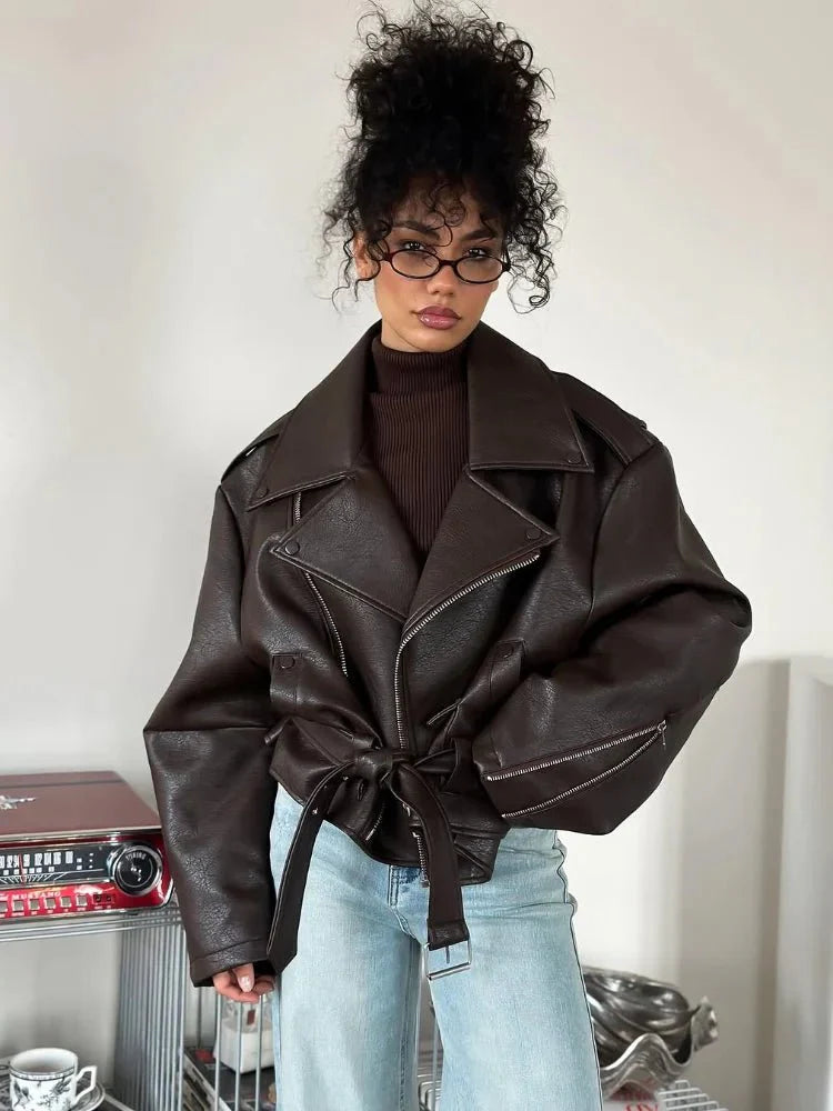 Giacca bomber donna in finta pelle marrone - Tendenza autunno inverno 2025 | Felicity TIAMUSE Outwear