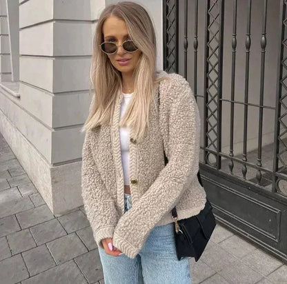 Giacca da Donna in Pile Morbido con Bottoni Sul Davanti | Josefi TIAMUSE Outwear