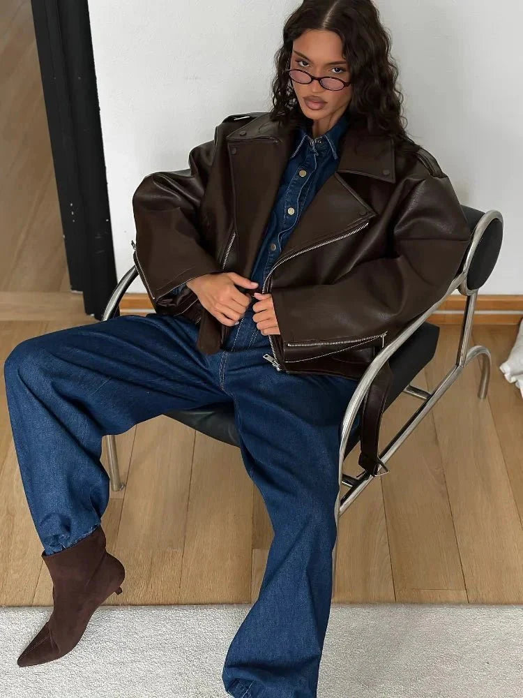 Giacca di Tendenza in Pelle Vegana Oversize - Perfetta per l’Autunno e l’Inverno | Karen TIAMUSE Jackets