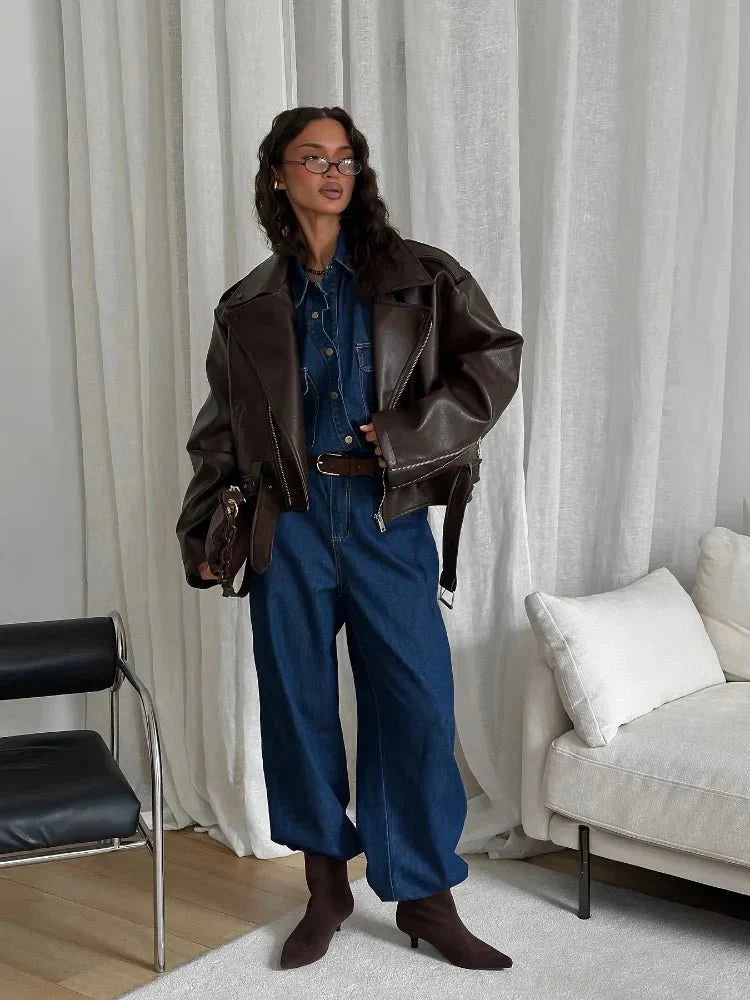 Giacca di Tendenza in Pelle Vegana Oversize - Perfetta per l’Autunno e l’Inverno | Karen TIAMUSE Jackets