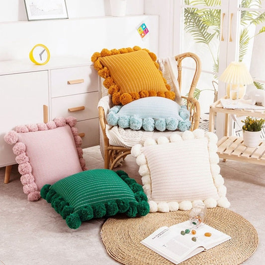 Coussin décoratif tricot avec pompon – Coussin de support élégant pour la maison | Pilxis