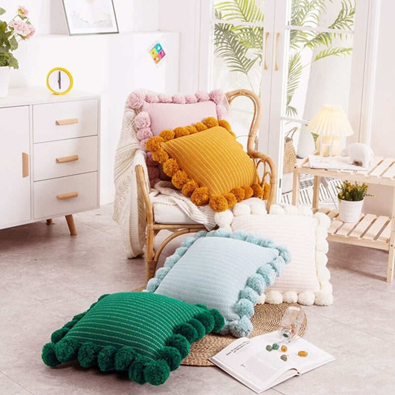 Coussin décoratif tricot avec pompon – Coussin de support élégant pour la maison | Pilxis