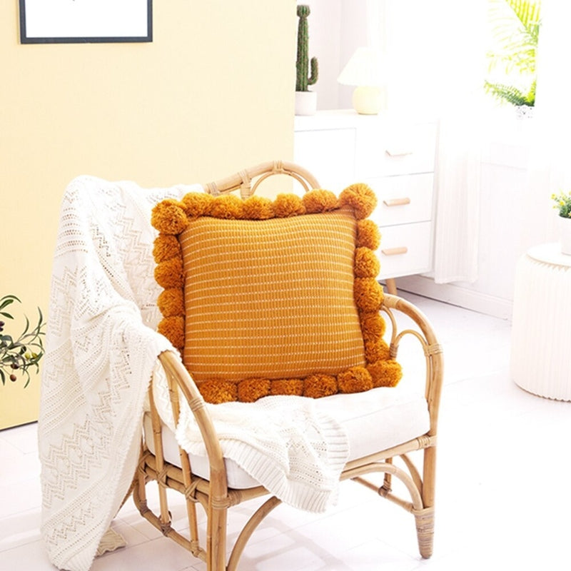 Coussin décoratif tricot avec pompon – Coussin de support élégant pour la maison | Pilxis