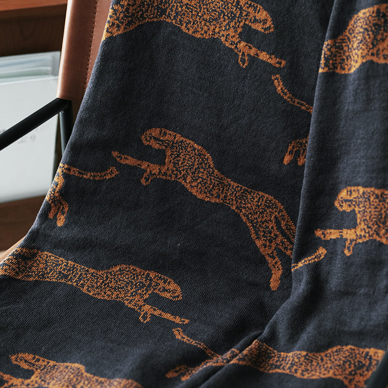 Couverture Tricotée - Plaid avec Imprimé Léopard pour un Confort Accueillant | Esther