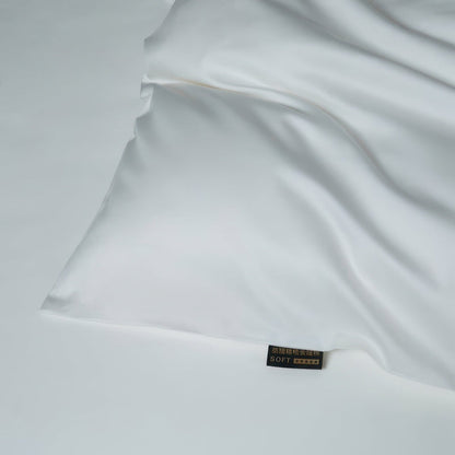 Set di Biancheria da Letto Minimalista Bianca per Hotel, Camere per Ospiti e Case | Dreamis