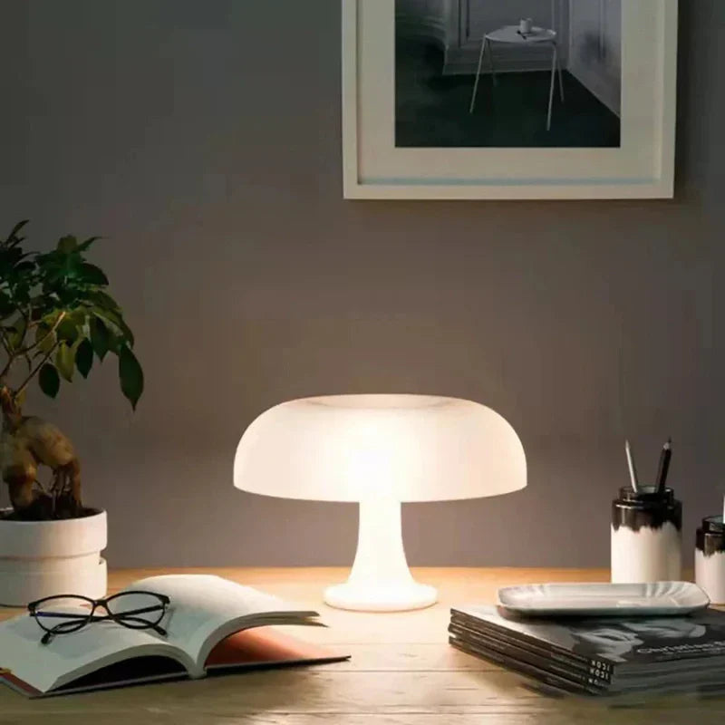 Lampada da Tavolo LED Moderna con Luce Dimmerabile e Design Elegante | Natiris