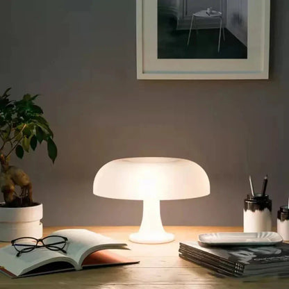 Lampada da Tavolo LED Moderna con Luce Dimmerabile e Design Elegante | Natiris