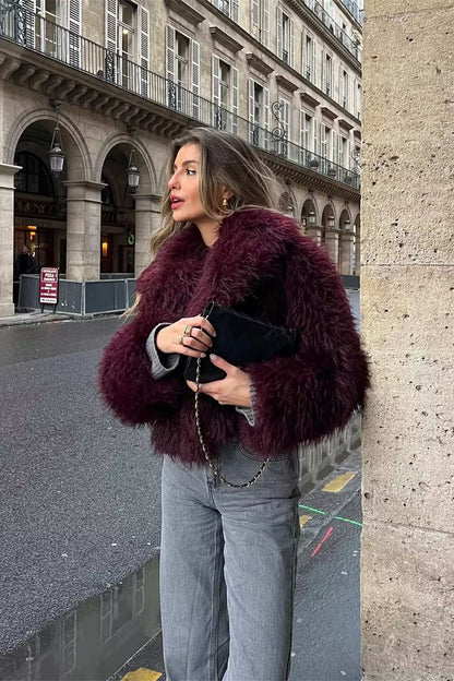 Pelliccia Ecologica Corta da Donna | Cappotto Bordeaux TIAMUSE Outwear
