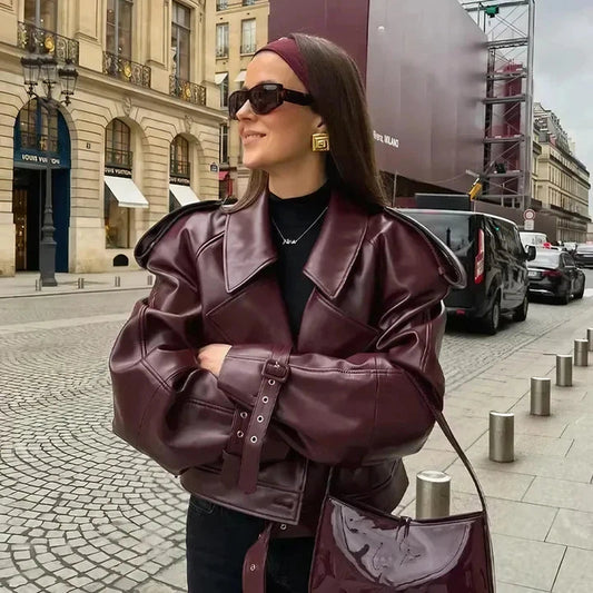 Giacca corta da donna in ecopelle a maniche lunghe | Trend 2025 TIAMUSE