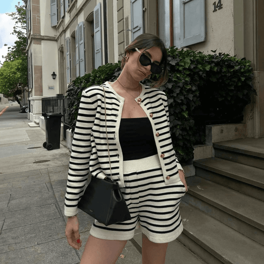Set Cardigan Striato e Pantaloni Corti a Vita Alta | Beatris TIAMUSE Set