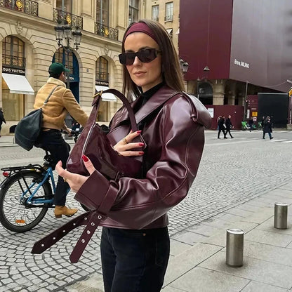 Giacca corta da donna in ecopelle a maniche lunghe | Trend 2025 TIAMUSE