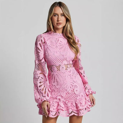 Vestito Corto in Pizzo Rosa – Look Romantico Primavera Estate 2025 | Chiara TIAMUSE Abito GLAM